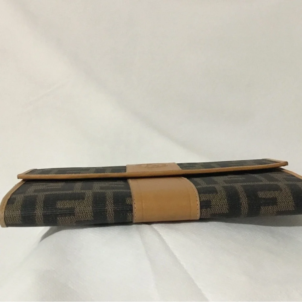 Authentic FENDI Brown Logo Wallet Trifold - Picture 6 of 16
